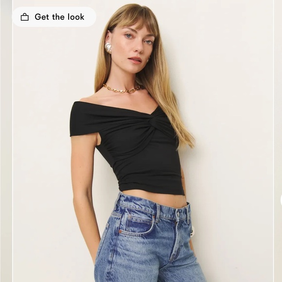Reformation Ezlynn Off-shoulder Top - Picture 4 of 10